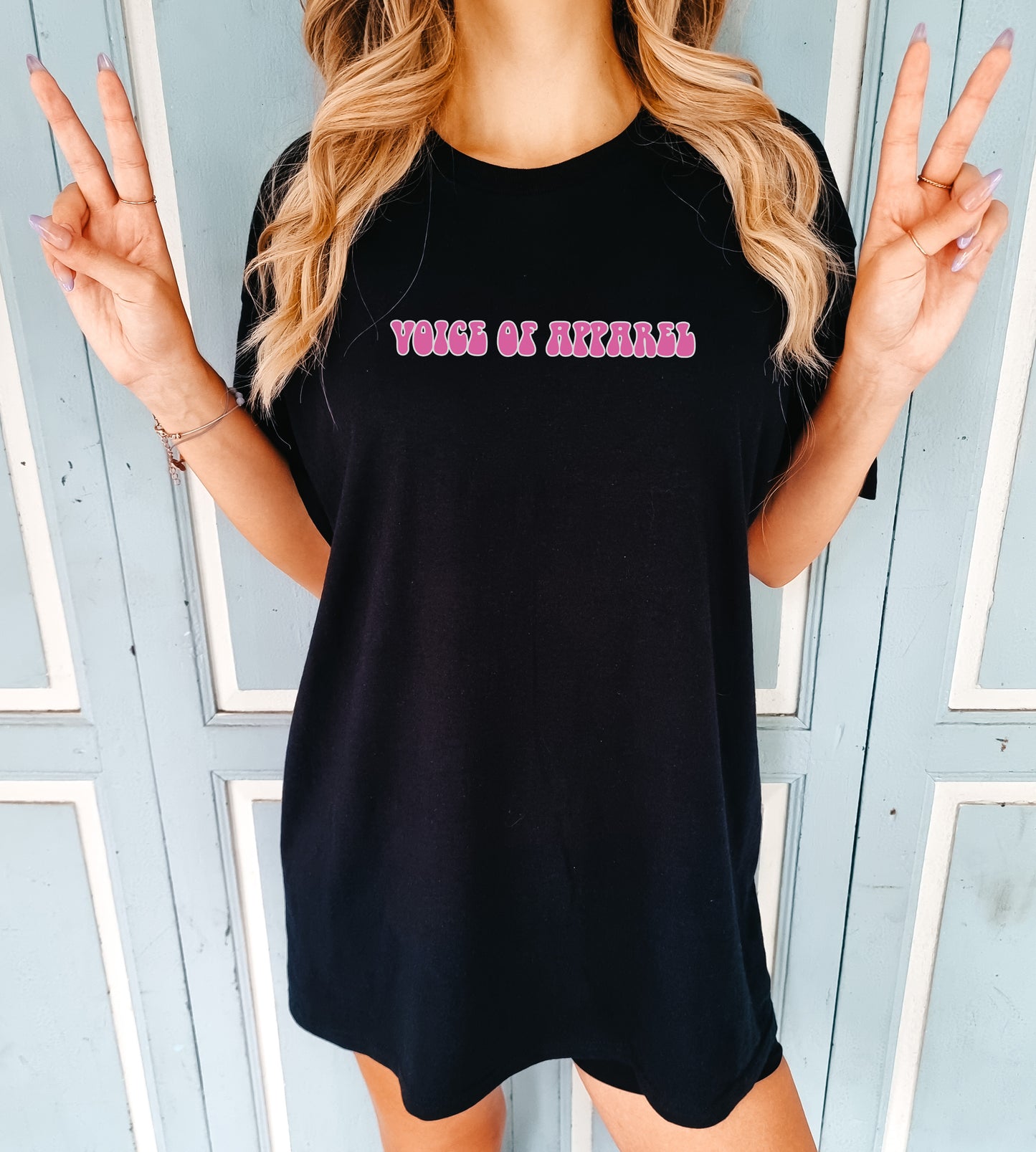 I can't believe i'm related to these people T-Shirt